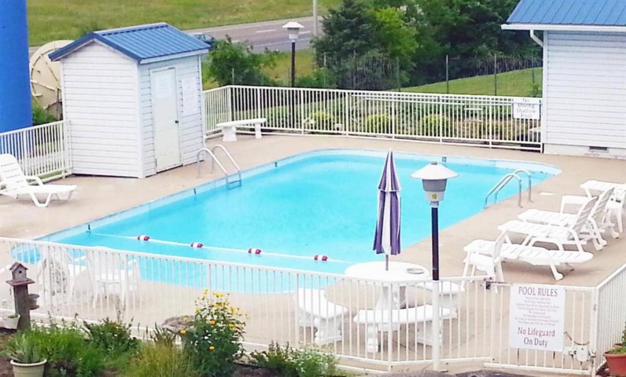 Smokies Inn - New Linens & Ultrafast Wifi - Friendliest Hospitality Guaranteed! Kodak Eksteriør billede