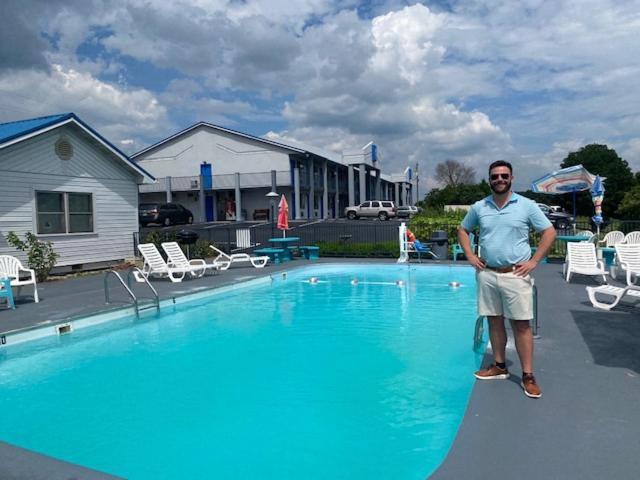 Smokies Inn - New Linens & Ultrafast Wifi - Friendliest Hospitality Guaranteed! Kodak Eksteriør billede